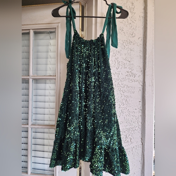 Gorgeous Free People Green Sequin Festive Dress !! - Picture 1 of 11